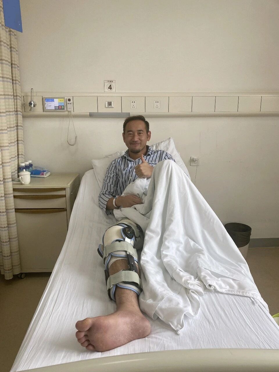 保级形势进, 此次手术历, 首发