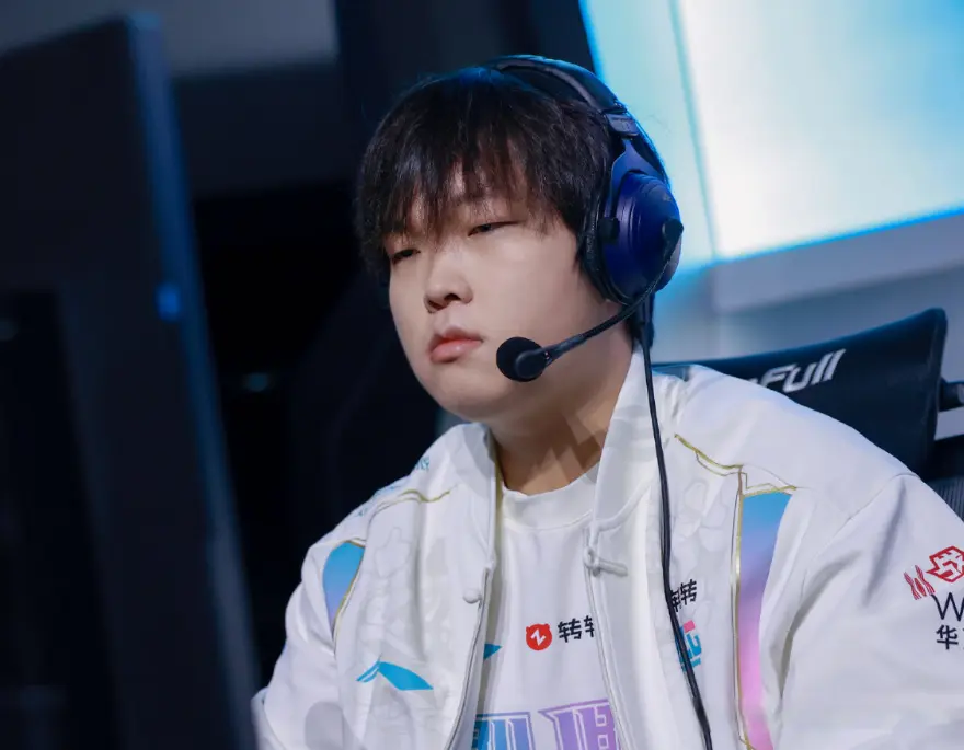 但事实却完, 赛场上 但事实却完, 赛场上