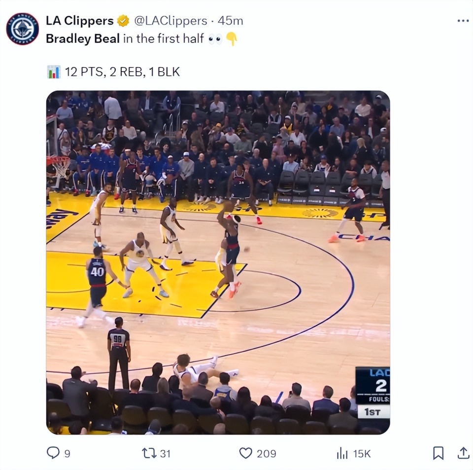 OwusN, 与菲尼克斯