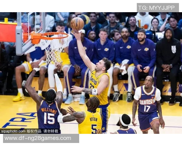 湖人队与太阳队激战正酣2020年1月2日精彩回顾与赛后分析