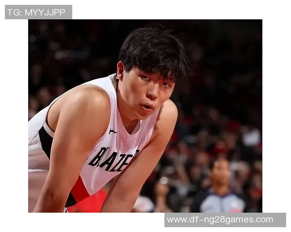 主编有情绪丨杨瀚森女友清空交际媒体：家人的陪同为何成了一种罪？